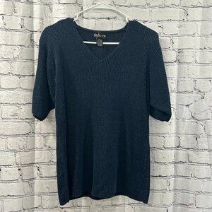 Ladies Style & Co short sleeved sweater Size L